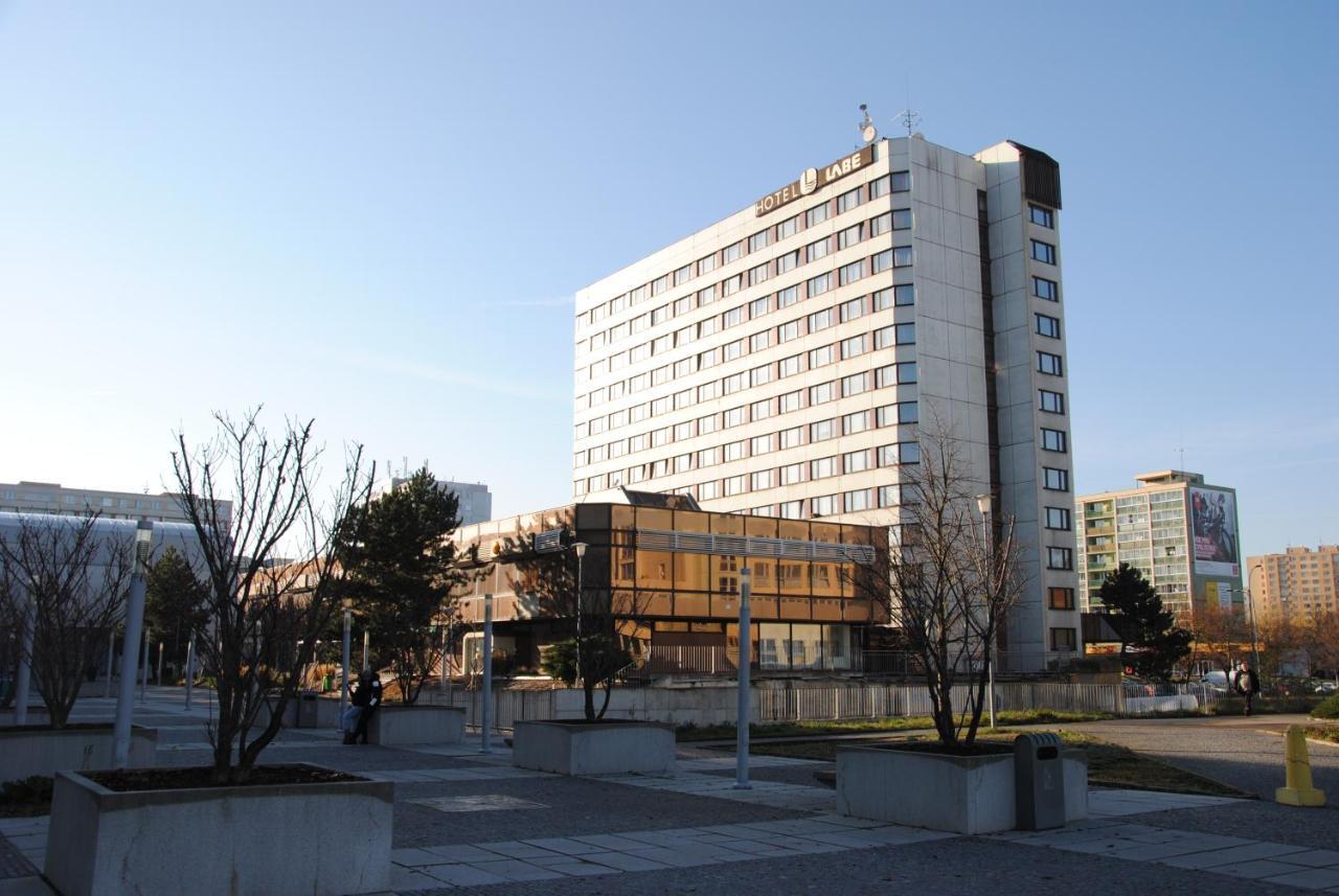 Hotel Labe Pardubice Eksteriør bilde